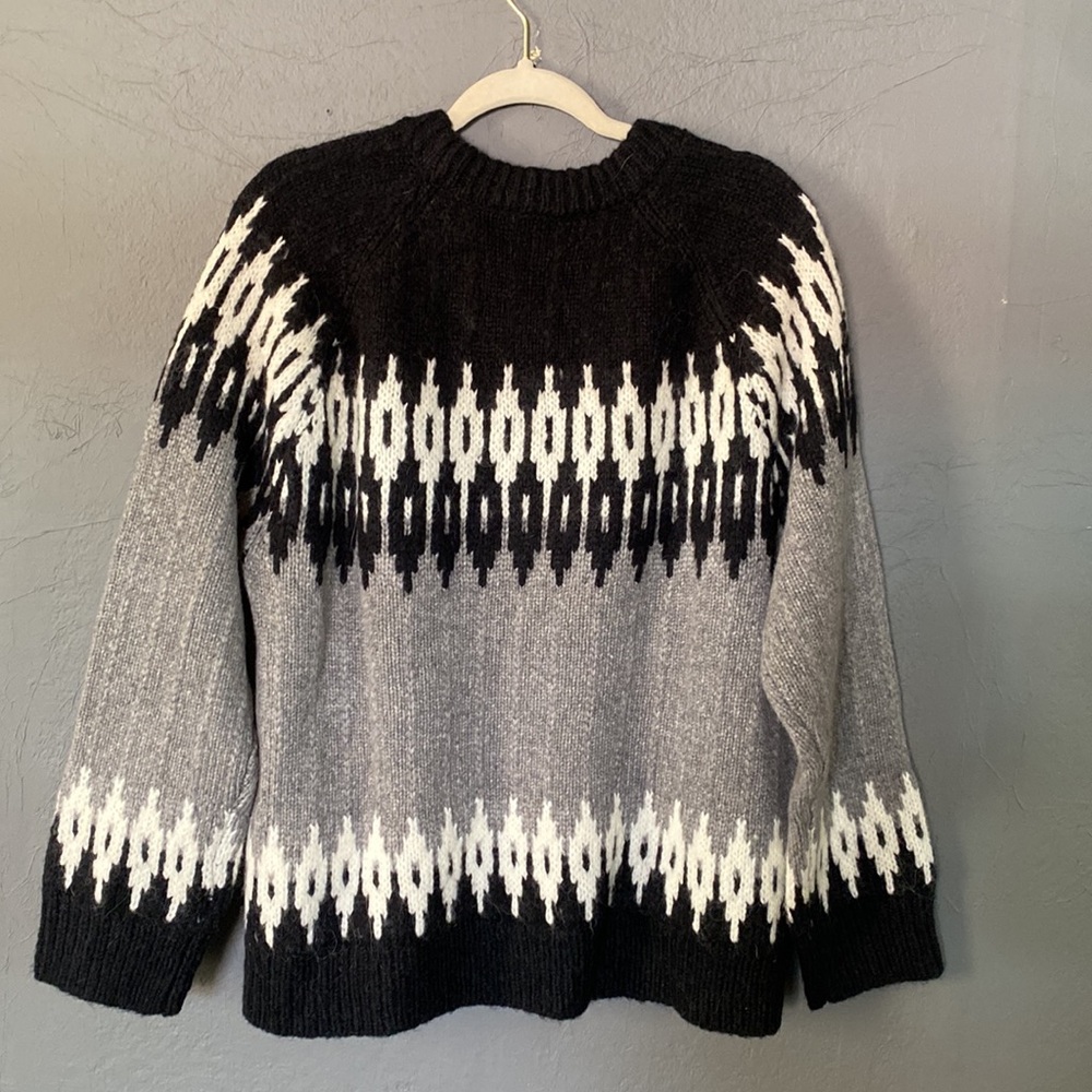 J. Crew Fair Isle crewneck sweater EUC - Picture 9 of 10
